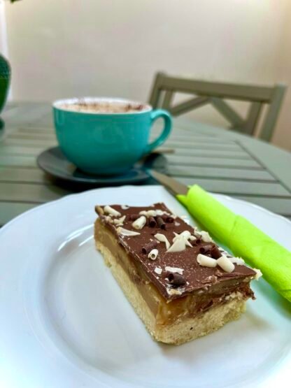 Tray Bake: Millionaire Shortbread - Image 4